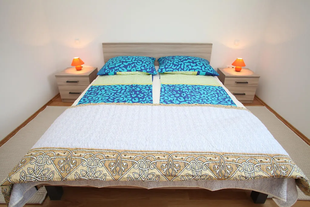 Villa Iris Apartments Seget Vranjica Kroatië